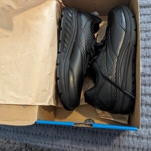 Brooks women's addiction walker 2 Narrow black